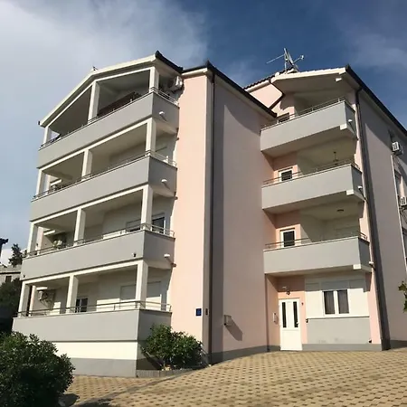 Apartamento Filip Trogir